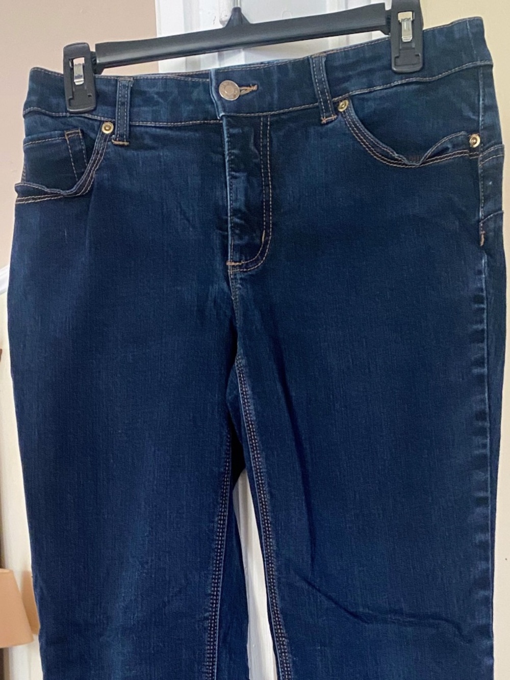 Chicos So Lifting So Slimming Jeans Dark Wash Straight Leg 0.5 Short 6S⁠